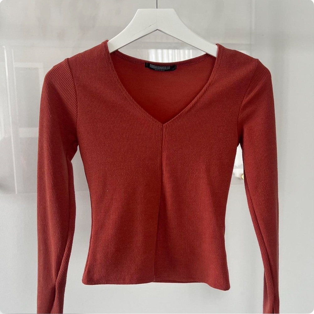 Bershka Rust V-Neck Ribbed Top